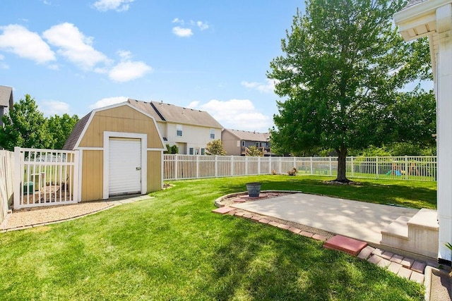 321 W Mockingbird St, Gardner, KS 66030 - fenced backyard with a patio and a shed