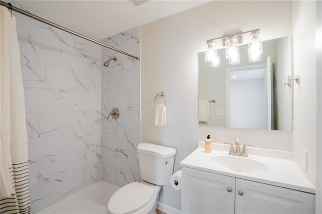 911 SE Hampton Ct, Lees Summit, MO 64063 - full bathroom featuring vanity and a tile shower