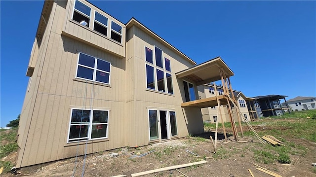 18421 Caenen St, Overland Park, KS 66013 - rear view of property