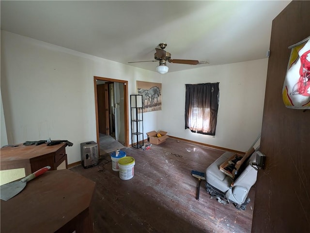 907 Scott Ave, Kansas City, KS 66105 - living room featuring wood finished floors and a ceiling fan