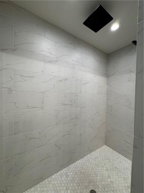 22415 87th Ter, Lenexa, KS 66227 - bathroom with a tile shower and recessed lighting