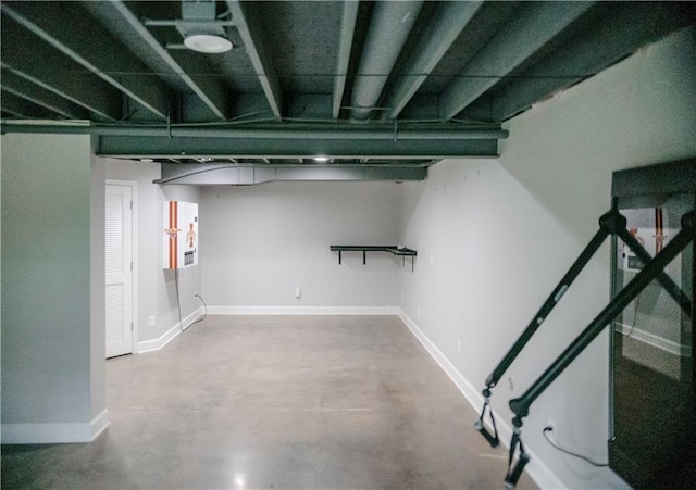 5073 NW Timberline Dr, Riverside, MO 64150 - finished below grade area featuring baseboards