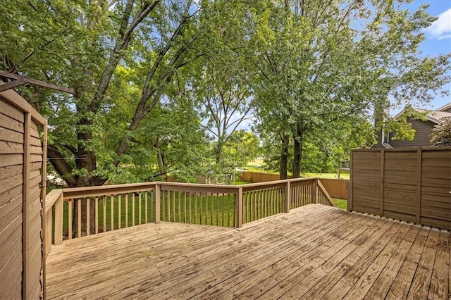 1467 E Orleans Dr, Olathe, KS 66062 - wooden deck with a fenced backyard