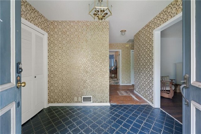 1302 W 4th St, Coffeyville, KS 67337 - photo 8