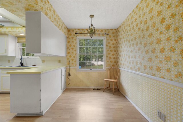 1302 W 4th St, Coffeyville, KS 67337 - photo 10