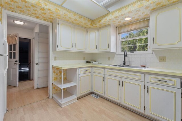 1302 W 4th St, Coffeyville, KS 67337 - photo 12