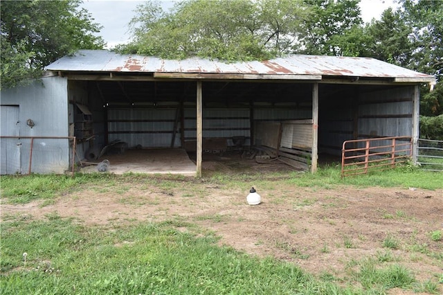 21570 Mclouth Rd, Mc Louth, KS 66054 - view of pole building featuring a carport