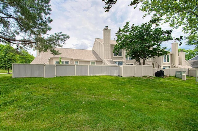 12131 W 82nd Ter, Lenexa, KS 66215 - view of yard