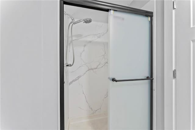 10312 W 48th Ter, Shawnee, KS 66203 - bathroom featuring a marble finish shower