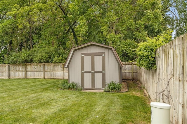 18807 E 34th St, Independence, MO 64057 - view of shed featuring a fenced backyard