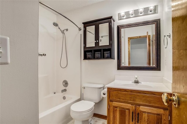 18300 Oak St, Gardner, KS 66030 - bathroom featuring vanity and washtub / shower combination