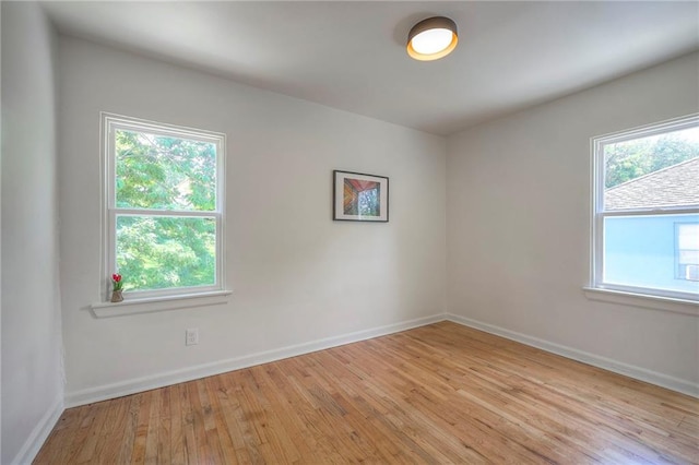 29 S 26th St, Kansas City, KS 66102 - unfurnished room featuring light wood finished floors and baseboards