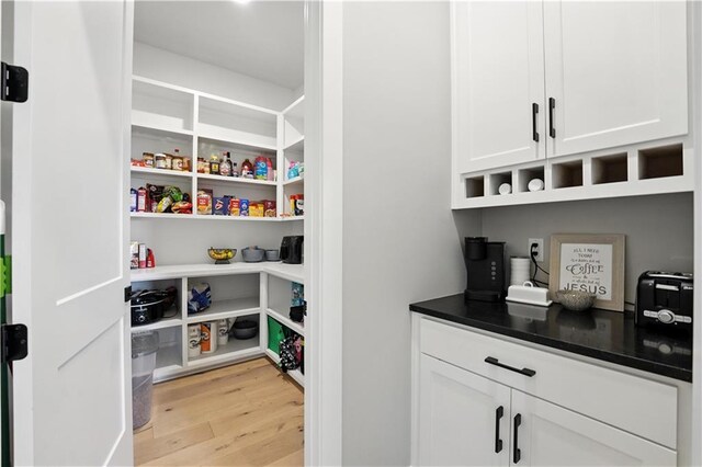 8422 NE 147th St, Liberty, MO 64068 - view of pantry