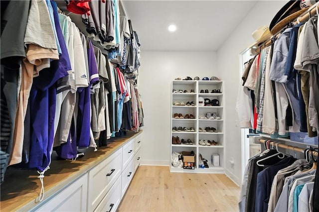 8422 NE 147th St, Liberty, MO 64068 - spacious closet with light wood finished floors