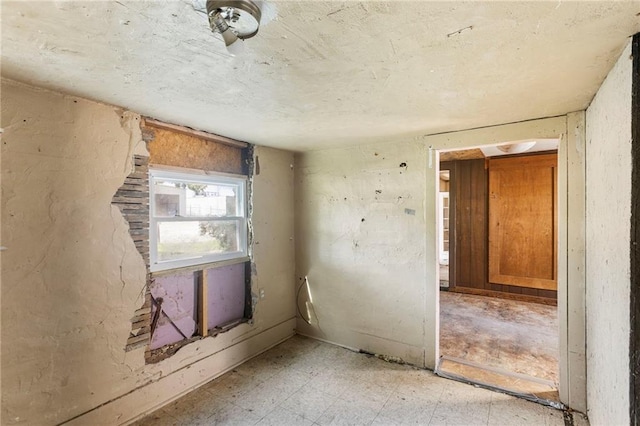715 Walnut Ave, Osawatomie, KS 66064 - spare room with light flooring