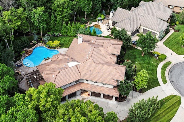 11110 W 146th Ter, Overland Park, KS 66221 - bird's eye view of a pool area