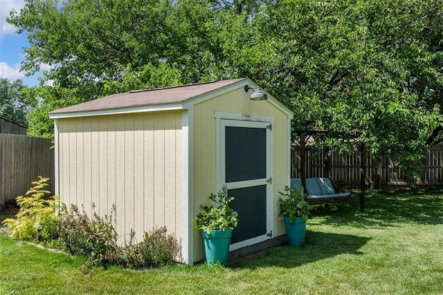 190 W Colleen Ct, Gardner, KS 66030 - view of shed with a fenced backyard