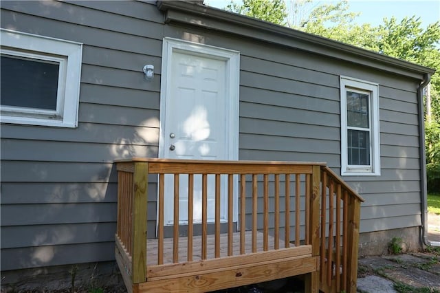 1034 E Lexington Ave, Independence, MO 64050 - property entrance with a wooden deck