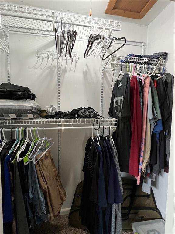 233 Main St, Osawatomie, KS 66064 - view of spacious closet
