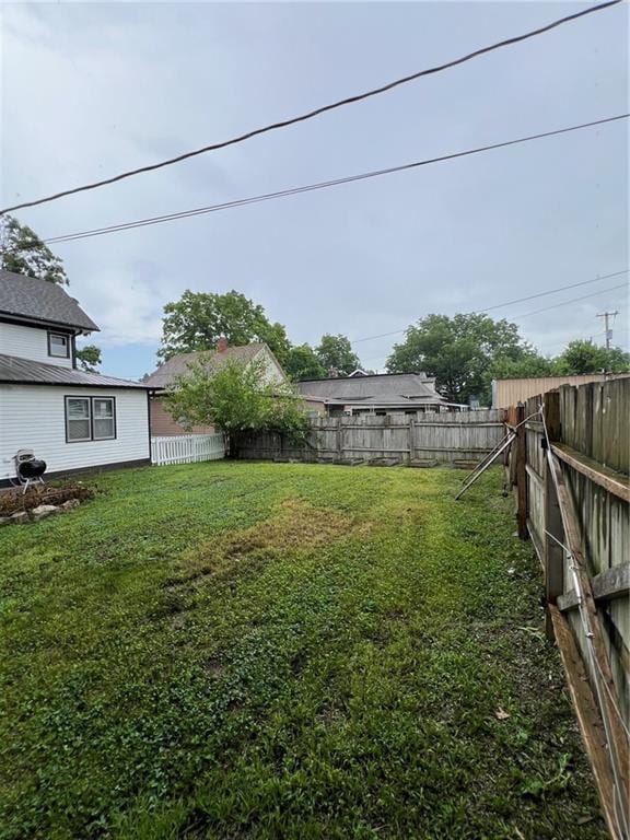233 Main St, Osawatomie, KS 66064 - view of fenced backyard