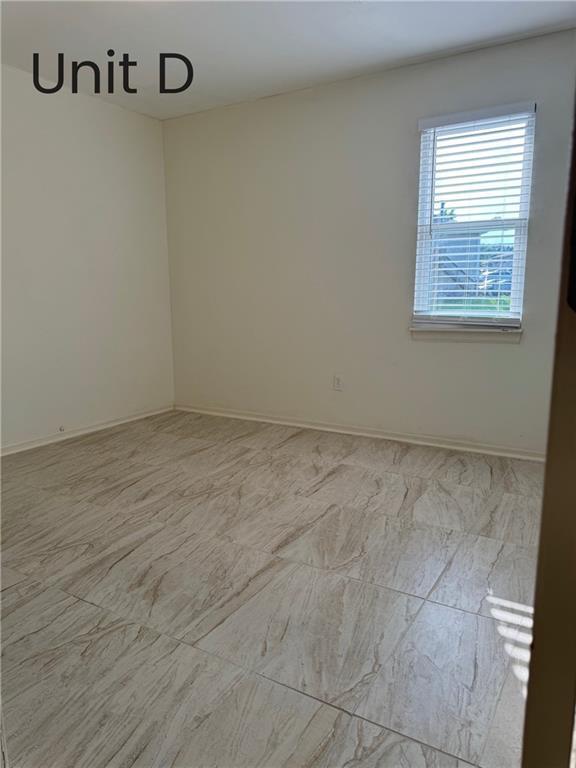 8701 NW 82nd St, Kansas City, MO 64152 - photo 36