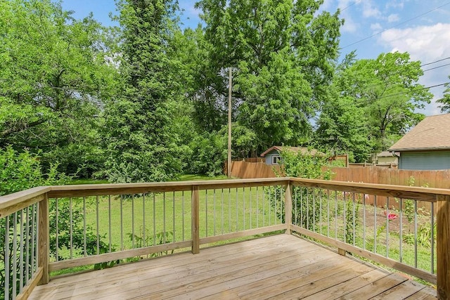 210 S 12th St, Leavenworth, KS 66048 - view of deck
