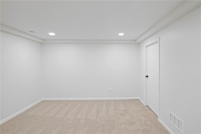 6600 W 93rd Ter, Overland Park, KS 66212 - spare room featuring light carpet and recessed lighting