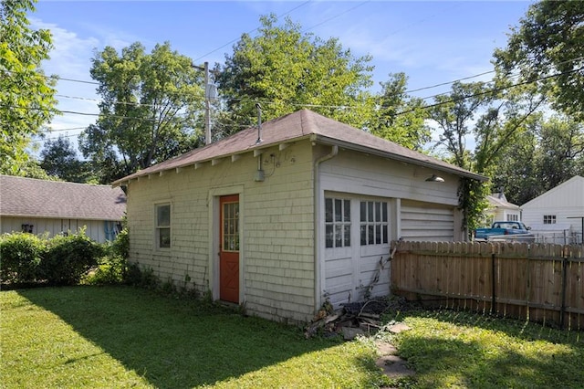 508 S Elm St, Ottawa, KS 66067 - view of outbuilding