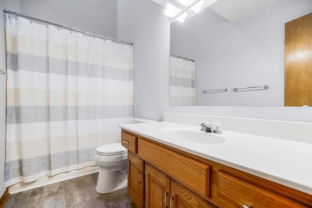 733 NE Colleen Dr, Lees Summit, MO 64086 - full bath featuring vanity and toilet