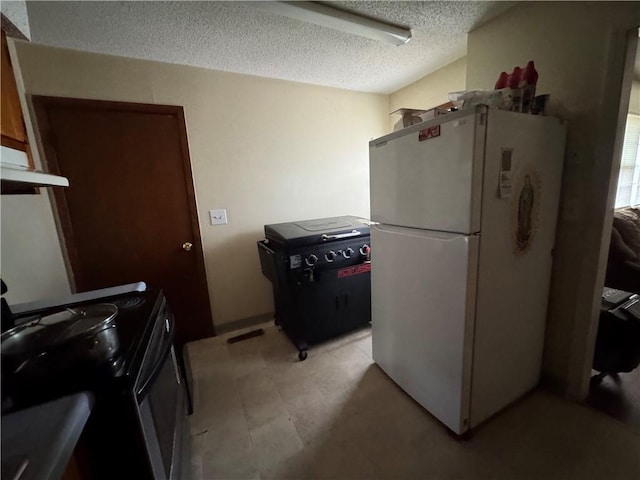 1020 S Pitt St, Olathe, KS 66061 - photo 6