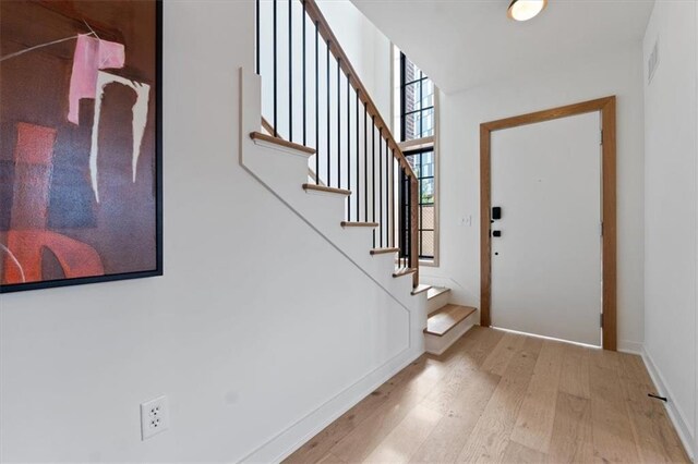 537 E 19th St, Kansas City, MO 64108 - photo 5
