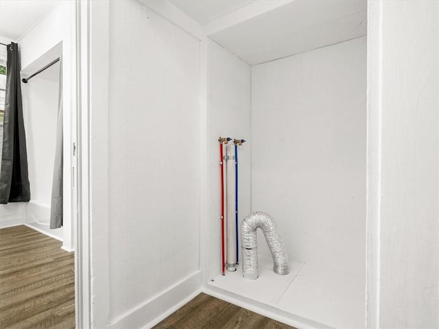 915 N 24th St, Saint Joseph, MO 64506 - bathroom with wood finished floors