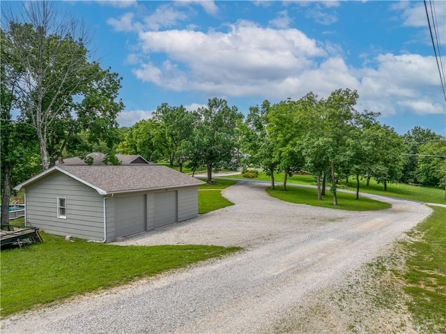 33383 Acorn Ln, Warsaw, MO 65355 - detached garage with view of scattered trees