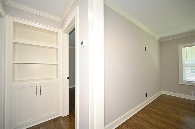 6309 E 102nd Ter, Kansas City, MO 64134 - view of closet