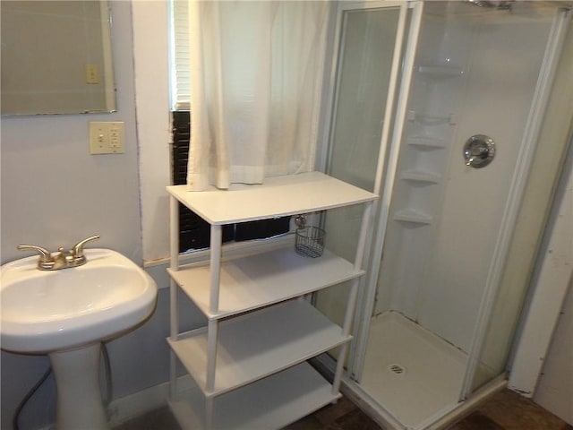 1918 S Elm St, Pittsburg, KS 66762 - full bath with a stall shower and a sink
