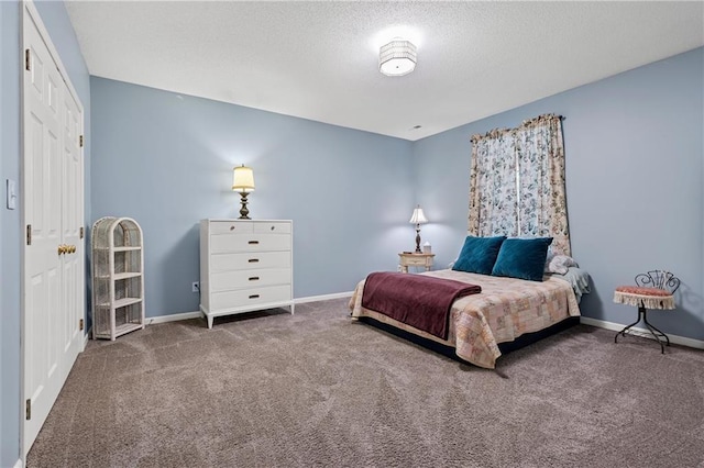 4116 NE 83rd St, Kansas City, MO 64119 - bedroom featuring carpet and a textured ceiling