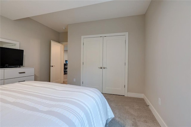 25411 W 142nd Pl, Olathe, KS 66061 - carpeted bedroom featuring a closet and baseboards