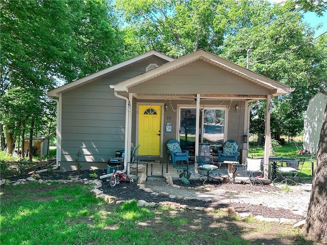 21 Oak Crest Dr, Linn Valley, KS 66040 - view of front of house featuring covered porch