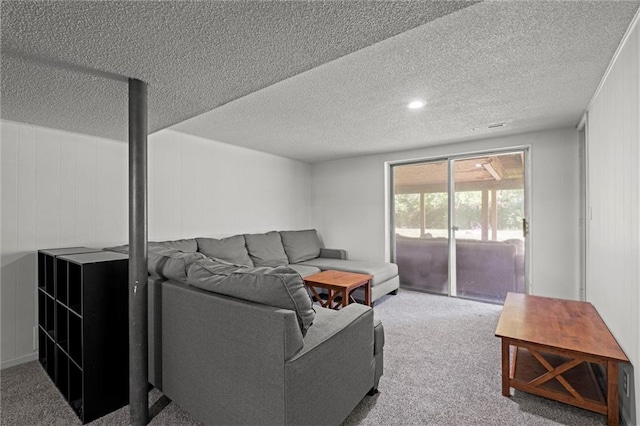 22420 W 73rd Ter, Shawnee, KS 66227 - living area with carpet flooring and a textured ceiling