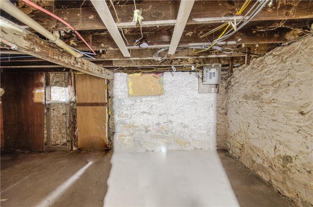 2524 Askew Ave, Kansas City, MO 64127 - view of below grade area
