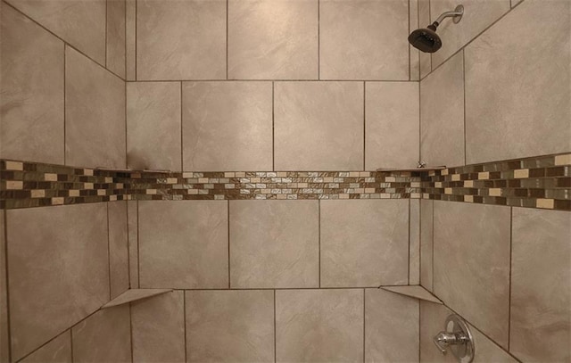 18205 E 27th St S, Independence, MO 64057 - bathroom view of tiled shower