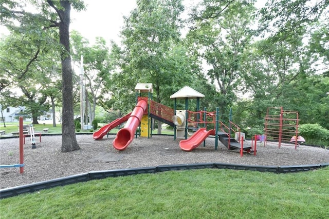 9305 NW 80th St, Weatherby Lake, MO 64152 - communal playground featuring a yard