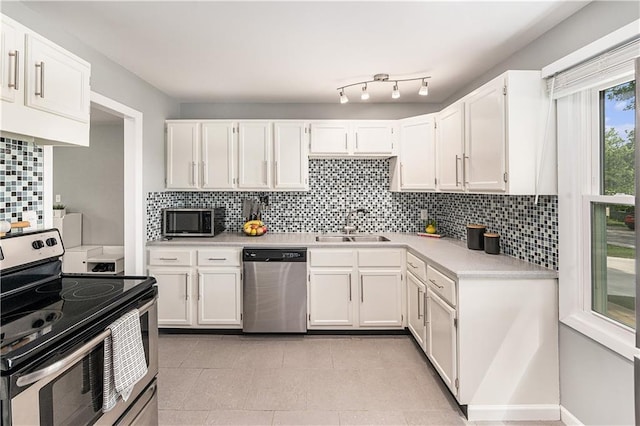 9204 Washington St, Kansas City, MO 64114 - photo 10