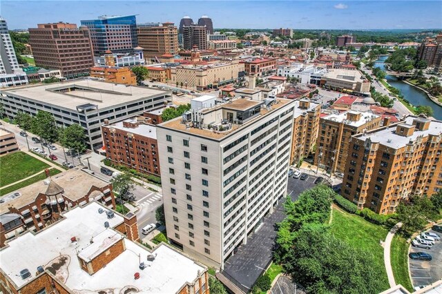 803 W 48th St Unit 404, Kansas City, MO 64112 - photo 28