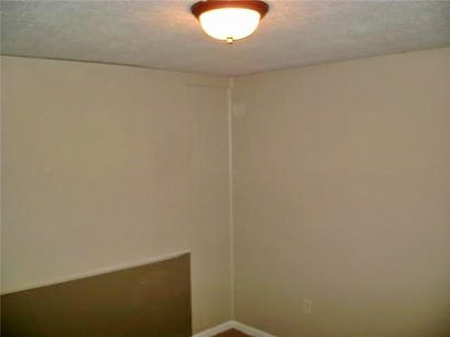 1915 S Broadway St, Pittsburg, KS 66762 - view of spare room