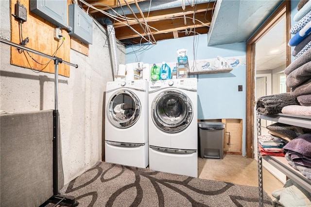 37156 State Hwy N, Barnard, MO 64423 - laundry area featuring washer and dryer