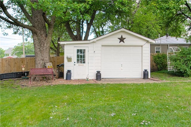 328 E 4th St, Lawson, MO 64062 - view of detached garage