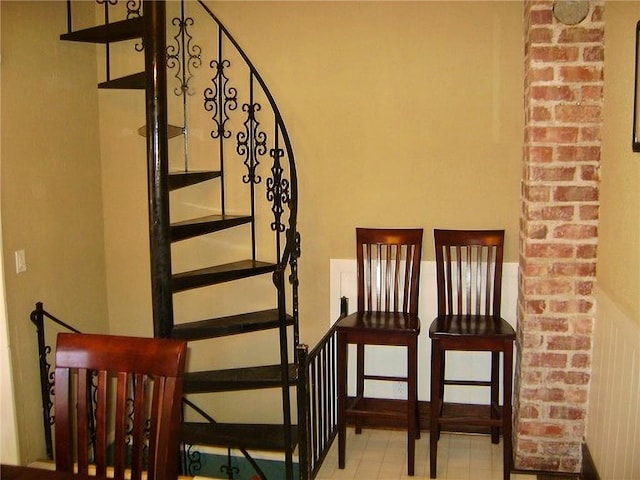 1909 S Broadway St, Pittsburg, KS 66762 - view of stairs