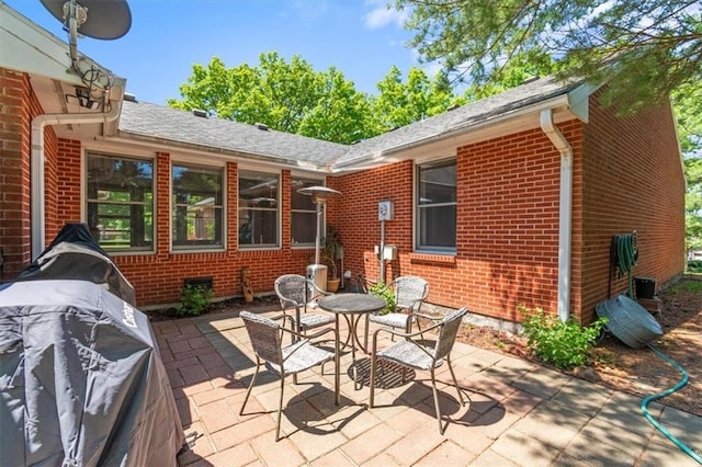 601 Darrow St, Warrensburg, MO 64093 - view of patio / terrace