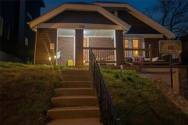 1206 W 48th St, Kansas City, MO 64112 - photo 2